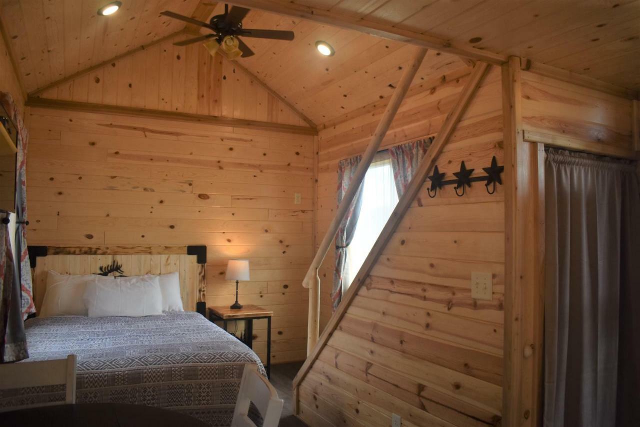 Drift Lodge ไอส์แลนด์พาร์ก ภายนอก รูปภาพ