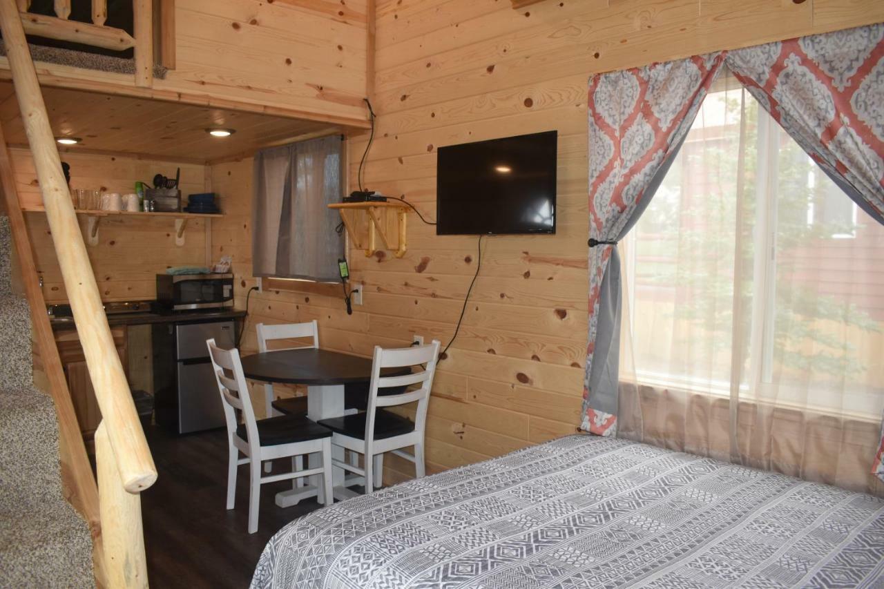 Drift Lodge ไอส์แลนด์พาร์ก ภายนอก รูปภาพ